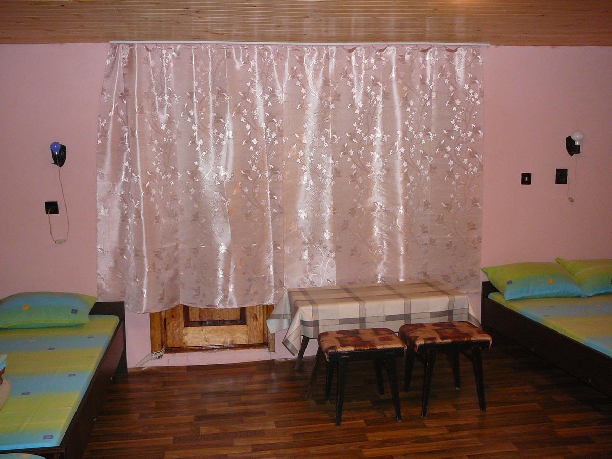Mountain Sun Guest House Csiflik Kültér fotó